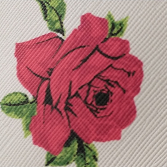 ECU Betsey Johnson Large Rose Crossbody Bag - Picture 3 of 17